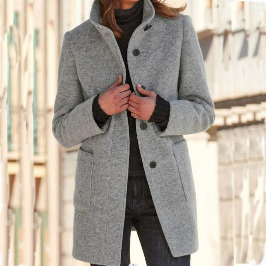 Eleganter und warmer Wintermantel